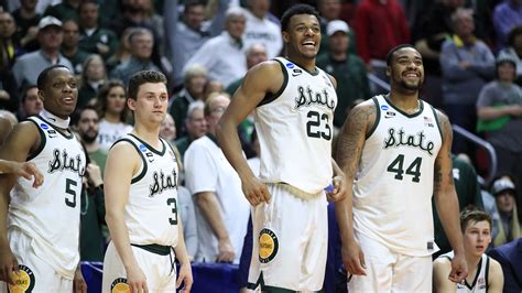 Msu mens basketball - Mar 19, 2023 · Michigan State improved to 3-0 all-time vs. Marquette in the NCAA Tournament. Overall, MSU leads the all-time series, 33-23. Michigan State is 72-34 all-time in NCAA Tournament games. The Spartans are making their 17th trip to the Sweet 16 since the NCAA Tournament expanded to 64 teams in 1985, including the 15th under Izzo. 